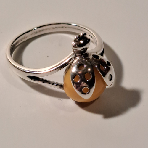 Click to view detail for HW-536 Ring, Lady Bug, Yellow/Lemon $41